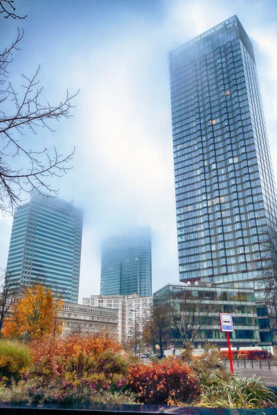 Warsaw Polonia Noviembre 2018 Grzybowski Square Una Plaza Triangular Centro — Foto de Stock