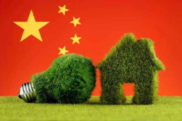 Żarówkę Zielony Eko Eko Dom Ikona Flaga Chin Odnawialnych Źródeł — Zdjęcie stockowe