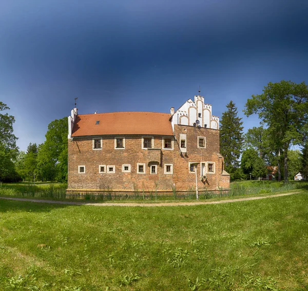 Wroclaw Polónia Junho 2019 Renaissance Water Castle Wojnowice Wroclaw Poland — Fotografia de Stock