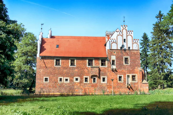 Wroclaw Polónia Junho 2019 Renaissance Water Castle Wojnowice Wroclaw Poland — Fotografia de Stock