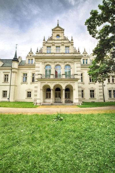 Wroclaw Polonya Haziran 2019 Saurma Jeltsch Ailesinin Neoklasik Sarayı 1886 — Stok fotoğraf