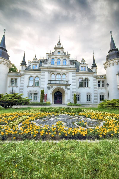 Wroclaw Polen Juni 2019 Familjen Saurma Jeltschs Neoklassiska Slott Byggt — Stockfoto