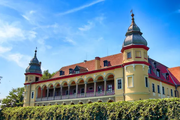 Wroclaw Polonia Junio 2019 Palacio Krobielowice Cerca Wroclaw Actualmente Hay — Foto de Stock