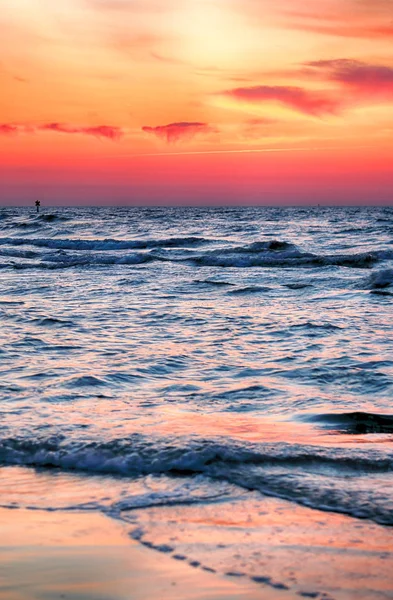 Baltische Zee Prachtige Zonsondergang Het Strand Slowinski National Park Buurt — Stockfoto