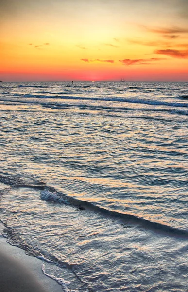 Baltische Zee Prachtige Zonsondergang Het Strand Slowinski National Park Buurt — Stockfoto