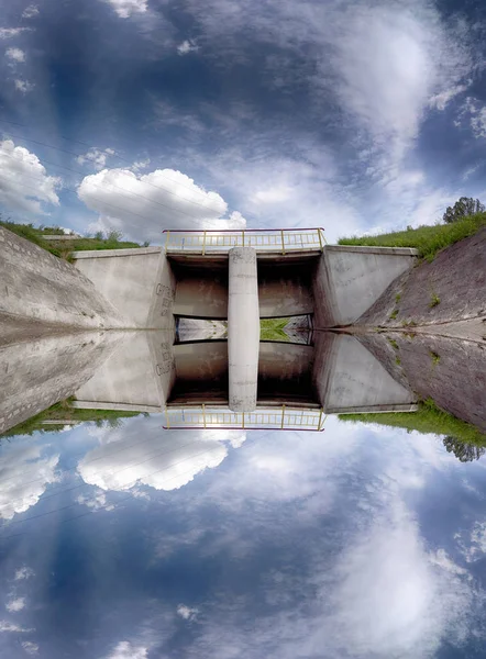 Vodní Přehrada Wroclaw Polsku Posledních Dnech Září Nádherné Bouřkové Mraky — Stock fotografie