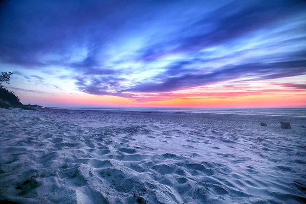 Mar Báltico Belo Pôr Sol Praia Parque Nacional Slowinski Perto — Fotografia de Stock