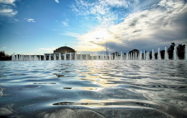 Wroclaw Polen Oktober 2019 Wroclaw Multimedia Fountain Centennial Hall People — Stockfoto