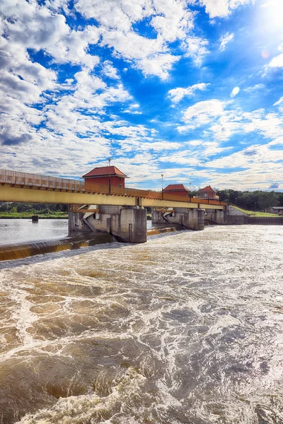 Wroclaw Poland July 2020 Water Barrage Odra River Village Ratowice — 图库照片