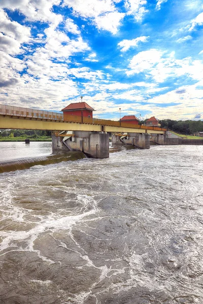 Wroclaw Poland July 2020 Водяний Вал Річці Одра Селі Ратовіце — стокове фото