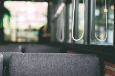 Bahçede dinlenmek için oturma odası