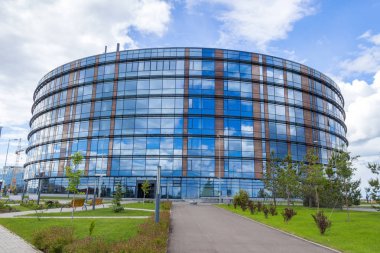 Innopolis, Rusya Federasyonu - 11 Haziran 2018: A. S. Popov Kazan ilçesinde Teknopark cephe adlı.