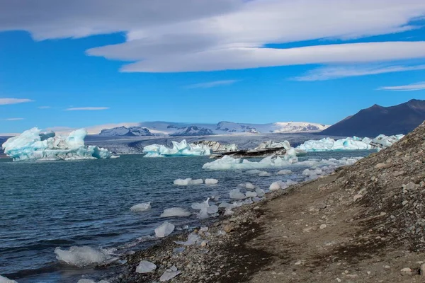 Icebergs Glaciar Flutuando Uma Lagoa Islândia Como Resultado Aquecimento Global — Fotografia de Stock