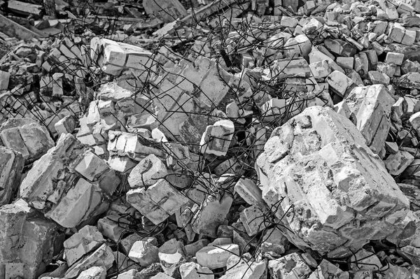 Textur Form Von Verstreuten Steinresten Eines Zerstörten Gebäudes Hintergrund Schwarz — Stockfoto