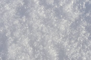 Birçok kar taneleri görünür ayrım kabarık taze kar.