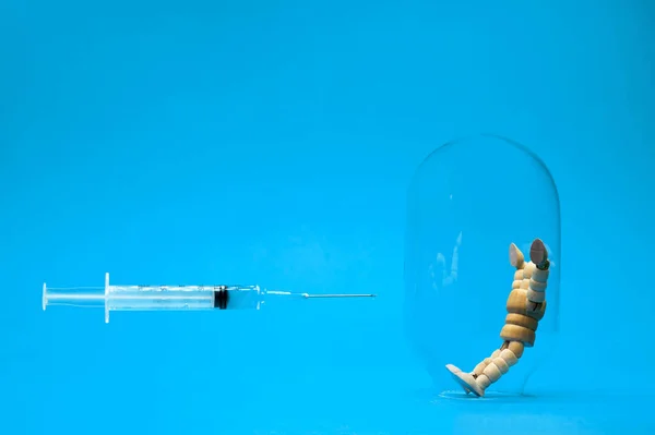 Syringe Drop Injection End Needle Aimed Person Glass Flask Abstract — Stock Photo, Image