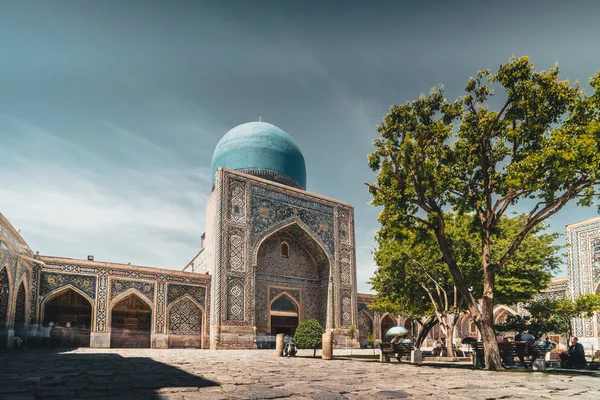 Ulugh Beg Medresze Registan tér, Szamarkand, Üzbegisztán — Stock Fotó