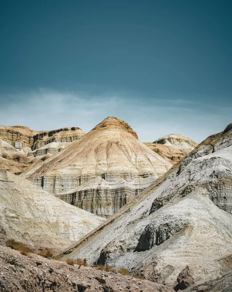 Takyr en Aktau montañas blancas en el Parque Nacional Altyn-Emel, Kazajstán —  Fotos de Stock