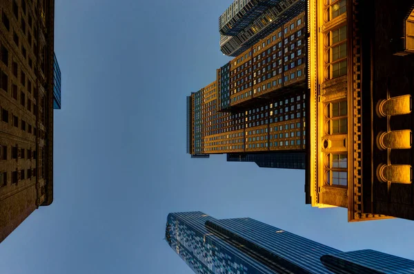 Rascacielos de Nueva York Skyline Ver Megacity Crepúsculo —  Fotos de Stock