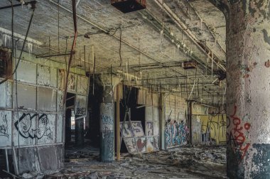 Terk edilmiş Fisher araba fabrikası Detroit Detroit, Michigan, Amerika Birleşik Devletleri - 18 Ekim 2018: görünümü. Fisher araba fabrikası birden çok şehir blokları ve önlemleri içinde sprawls 3.5 milyon metrekare