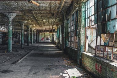 Terk edilmiş Fisher araba fabrikası Detroit Detroit, Michigan, Amerika Birleşik Devletleri - 18 Ekim 2018: görünümü. Fisher araba fabrikası birden çok şehir blokları ve önlemleri içinde sprawls 3.5 milyon metrekare