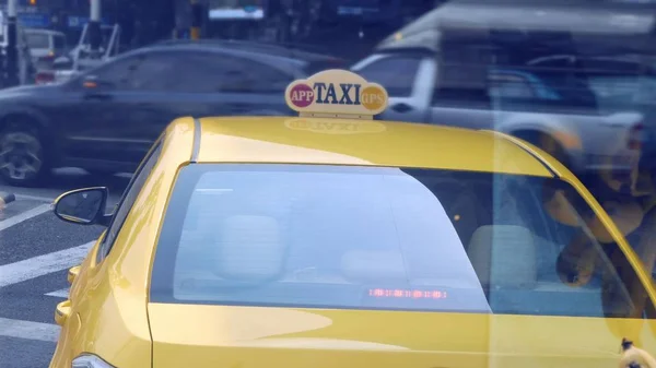 Bangkok, Thaiföld. Január 7-én, 2019. taxi autó, az autó ablak kilátás. — Stock Fotó