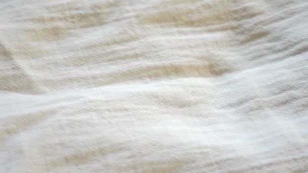 Фон з білої бавовняної тканини. крупним планом. текстура тканини . — стокове відео