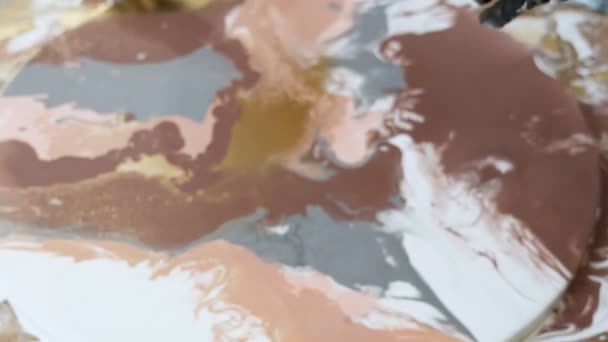 Абстрактний барвистий яскравий скручений колір Вибуховий живопис. Тло текстури. Процес рідкого мистецтва акрилового живопису . — стокове відео