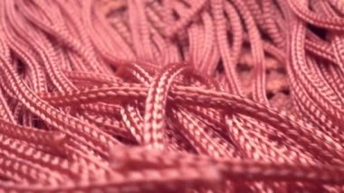 Süper yakın çekim. Kırmızı püsküller. tekstil arkaplanı