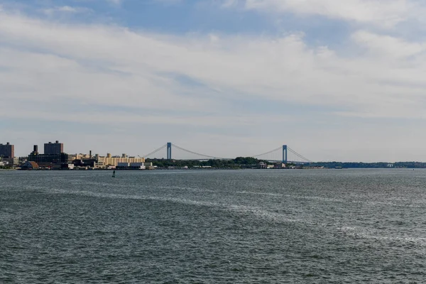 Verrazzano Bridge New York Som Sett Från Vattnet — Stockfoto