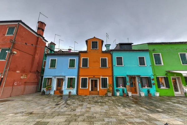 Kleurrijke Huizen Grachten Van Het Eiland Van Burano Venetië Italië — Stockfoto