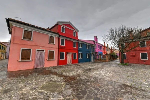 Kolorowe Domy Kanałach Wyspa Burano Wenecja Włochy — Zdjęcie stockowe