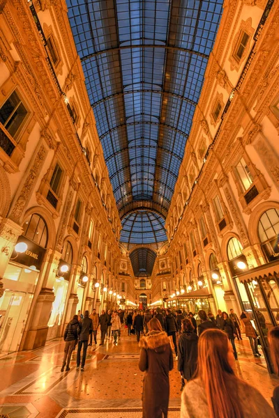 Milan Vittorio Emanuele Galeria Mediolan Włochy Jest Najstarszy Aktywny Handlowego — Zdjęcie stockowe