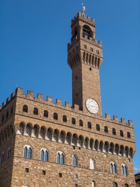 Arnolfo kulede Palazzo Vecchio, Florence, İtalya