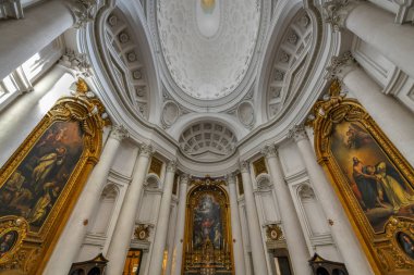 Rome, İtalya - 24 Mart 2018: Tavan, Kilisesi, San Carlo alle Quattro Fontane tarafından Francesco Borromini Roma, İtalya.