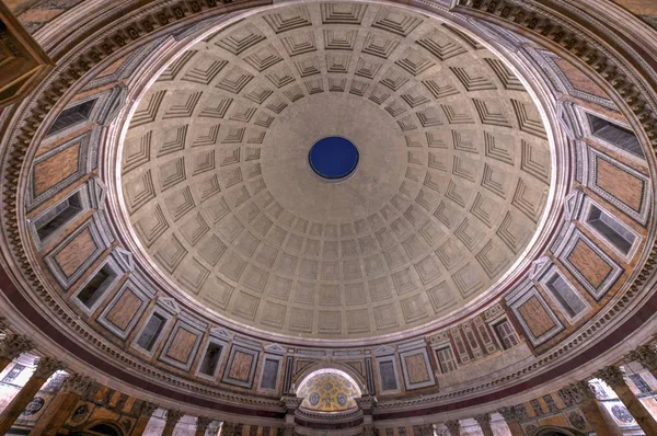 Pohled Pantheon Noci Římě Itálie Hrad Svatého Anděla Římská Architektura — Stock fotografie