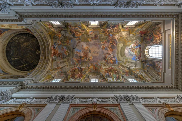 Roma Marzo 2018 Soffitto Cupola Splendidamente Dipinti Della Chiesa Sant — Foto Stock