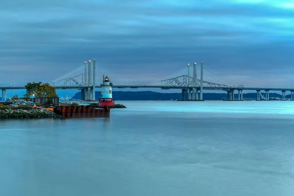 New Old Tappan Zee Bridges Coexisting Hudson River Dramatic Sunset — Stock Photo, Image