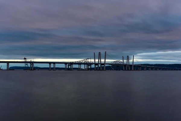 New Old Tappan Zee Bridges Coexisting Hudson River Dramatic Sunset — Stock Photo, Image