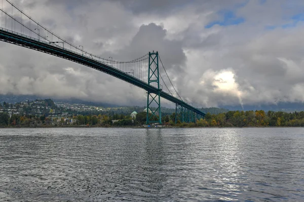 Мост Лайонс Гейт Видно Парка Стэнли Ванкувере Канада Мост Львиные — стоковое фото