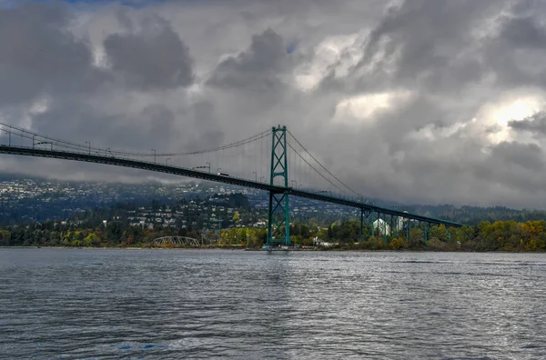 Lions Gate Köprüsü Stanley Park Vancouver Kanada Dan Görüldüğü Gibi — Stok fotoğraf