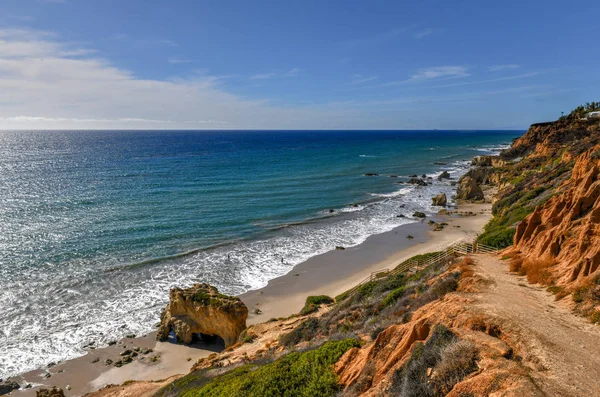 Güzel ve romantik El Matador devlet Beach Malibu, Güney Kaliforniya