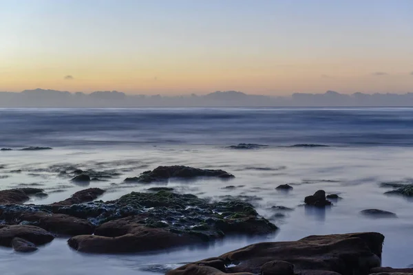 来自加利福尼亚州圣地亚哥的拉霍拉海岸和太平洋景区全景日落景观 — 图库照片