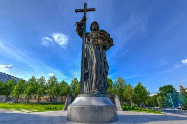 Vladimir Borovitskaya Meydanı Moskova Kremlin, Rusya yakın (Prens Vladimir Rusya Baptist) büyük anıt.