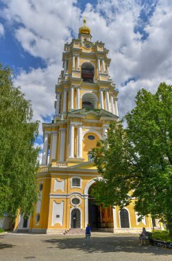 Novospassky Manastırı yeni Manastırı Saviour, Güney-Doğu'dan Moskova çevresindeki müstahkem manastır biridir.