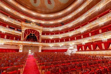 Moskova, Rusya - 27 Haziran 2018: Bolşoy Tiyatrosu, tarihi tiyatro, bale ve opera performansları tutan Rusya'nın Moskova.