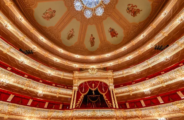 モスクワ ロシア連邦 2018 ボリショイ劇場 モスクワ バレエおよびオペラ性能を保持する歴史的な劇場 — ストック写真