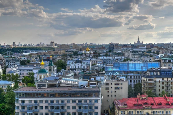 Moskova şehir merkezi manzarası Rusya'da panoramik manzaralı.