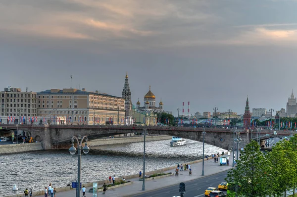 Moscú Rusia Junio 2018 Catedral Cristo Salvador Vista Desde Parque — Foto de Stock