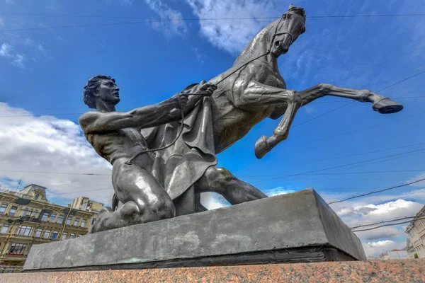 Cavalo Tamer Escultura Século Xix Ponte Anichkov São Petersburgo Atração — Fotografia de Stock